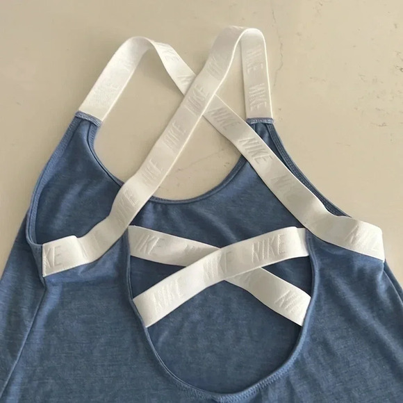 Nike Dri-Fit Indigo Storm Elastika training tank women’s size XS - Picture 10 of 12